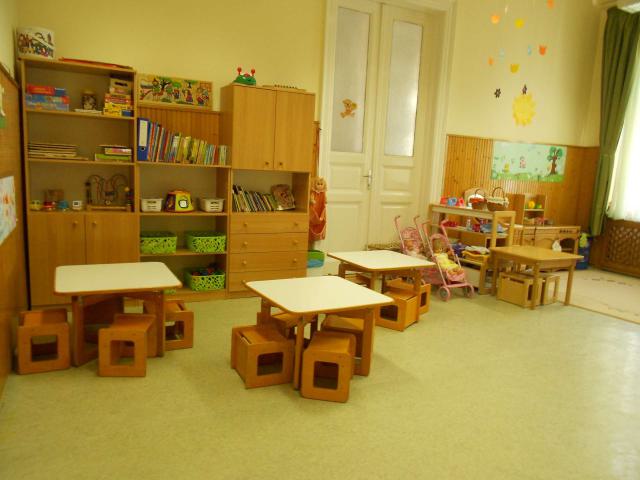 Só szobánk
